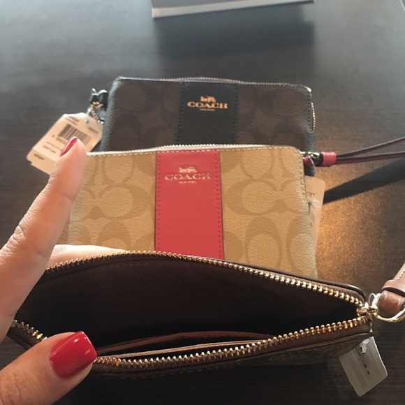 Coach leather wristlets - Picture 2 of 5